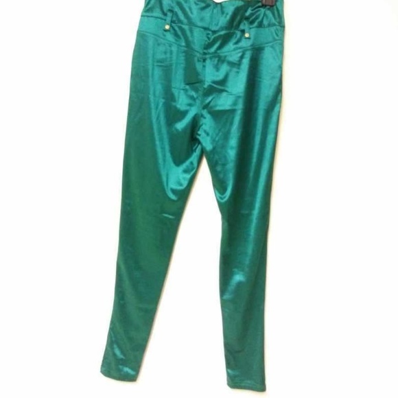 Women  pants only - Picture 3 of 4